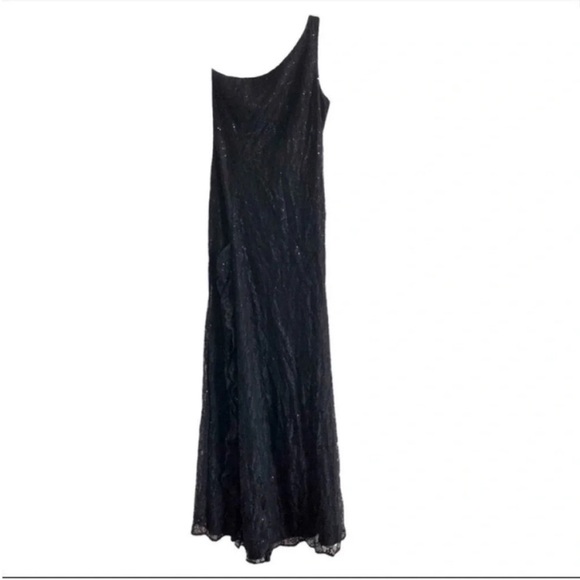 Alamour The Label Fiona One Shoulder Lace Formal Gown Black - Picture 2 of 8